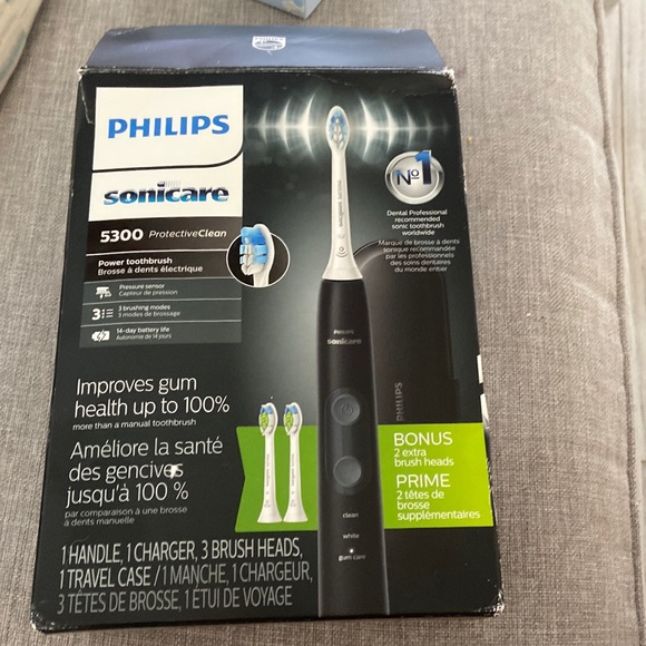philips sonicare Other - Philips Sonicare ProtectiveClean 5300 Rechargeable Electric Toothbrush, Black